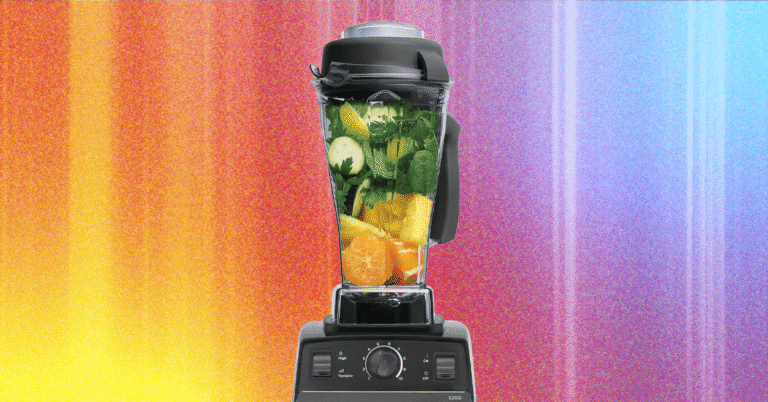 The 8 Best Blenders for Smoothies, Soups, and Sauces