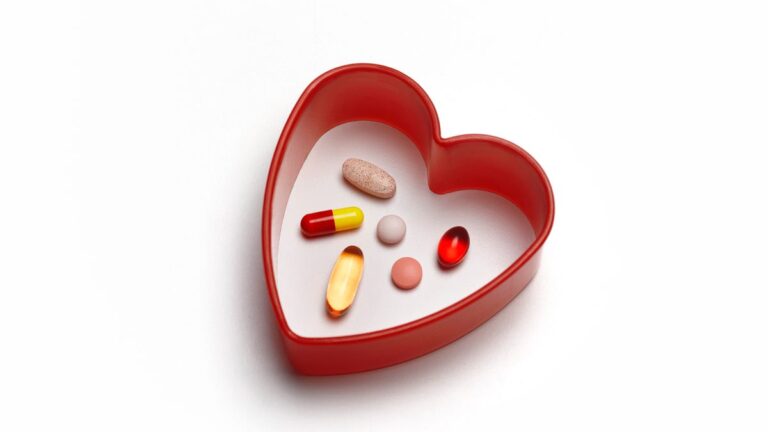These 5 Vital Minerals and Vitamins Will Keep Your Heart Functioning and Healthy