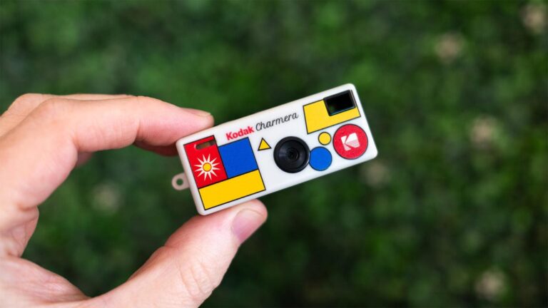 Kodak Charmera Review: A Cute Keychain Camera That’s Beyond Retro