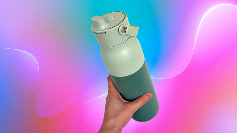 I Hate How Much I Love This Hydration-Tracking Water Bottle