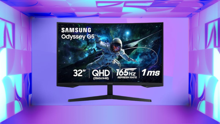 This Samsung G55C Gaming Monitor Is Curved, Sleek and at a Record-Low Price