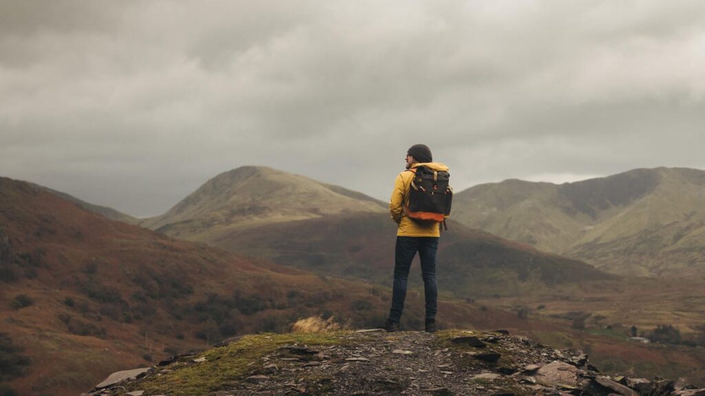 Want Better Vacation Photos? This Is the Camera Gear You Need