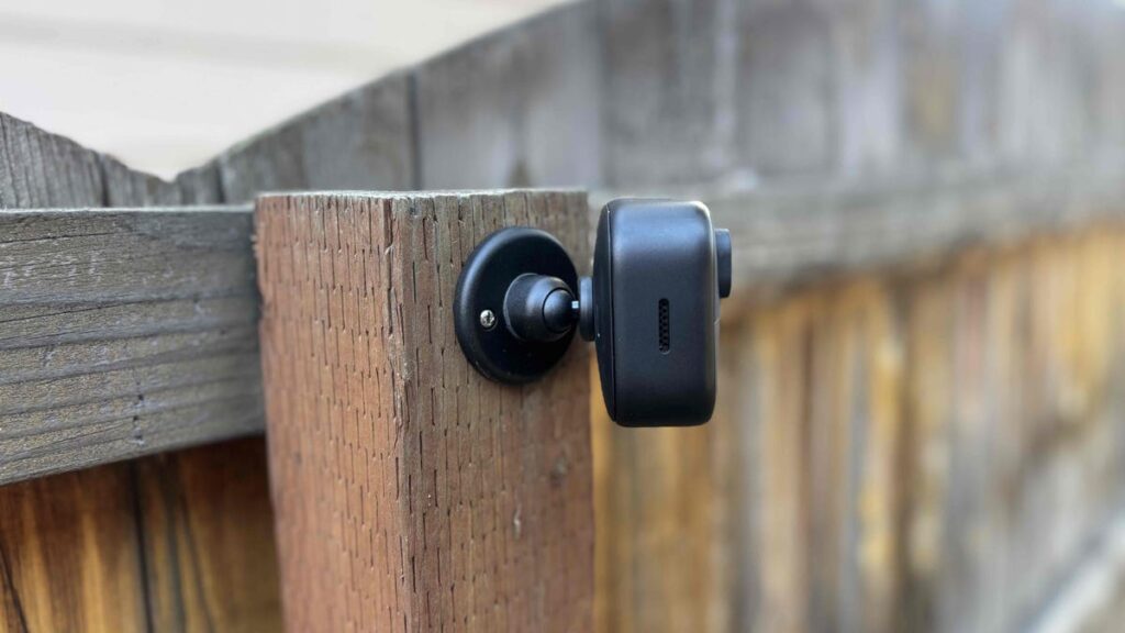 8 Security Camera Blind Spots Every Burglar Is Counting on You to Have