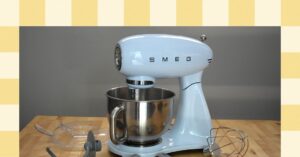 Review: Smeg Forte Stand Mixer